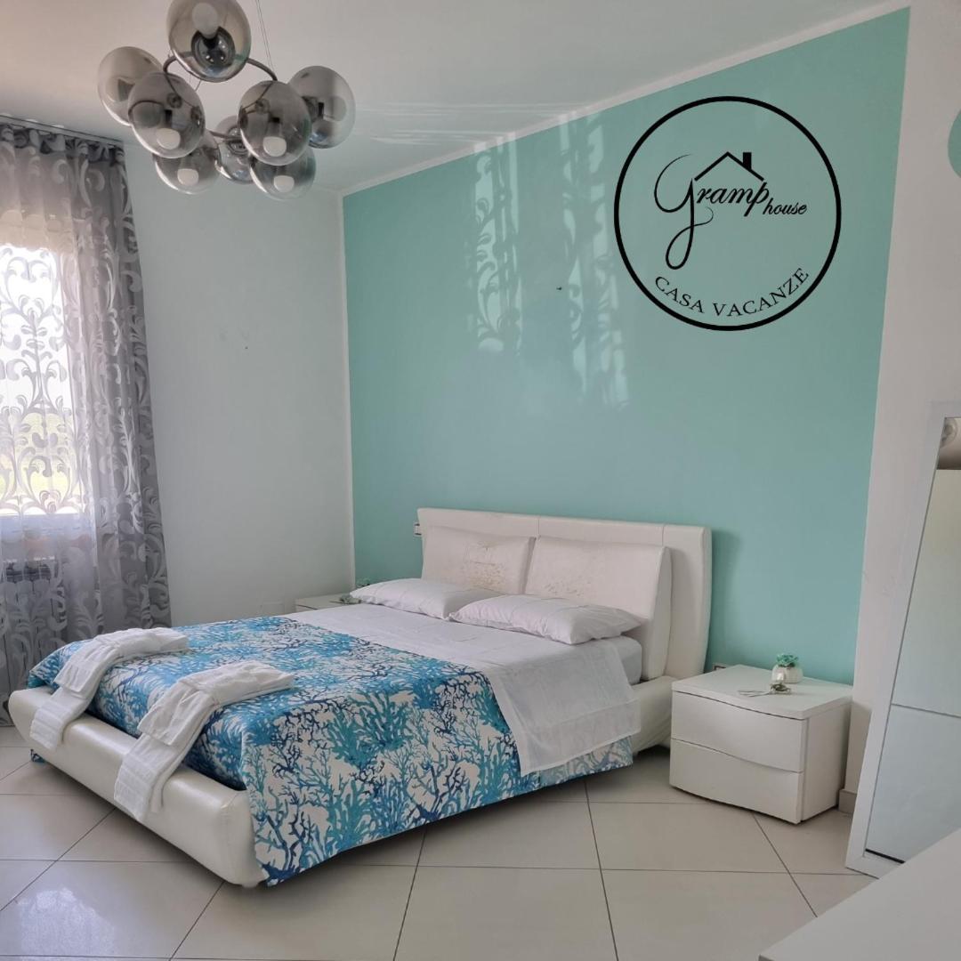 Gramp House Casa Vacanze Cellole Luaran gambar